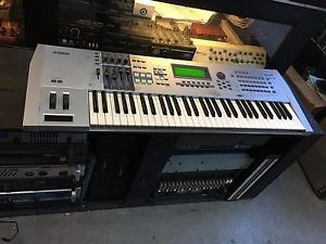 Yamaha original Motif ES6   61 key keyboard workstation / synth ES 6 //ARMENS