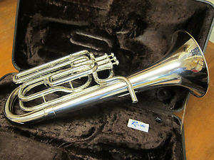 Besson International BE757 B flat baritone (silver)