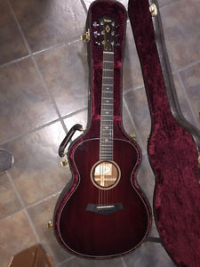 Taylor M522 Acoustic Electric Guitar
