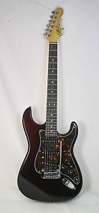 G & L Legacy USA Ruby Red metallic