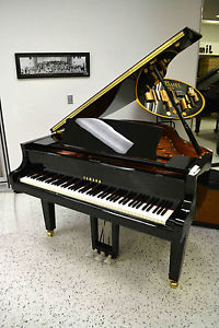 2016 Yamaha C1X Grand Piano - Like New!