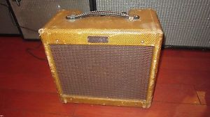 Vintage 1958 Fender Champ Electric Guitar Amplifier Tweed Sounds Incredible!