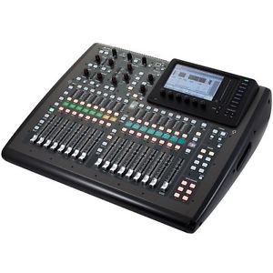 Behringer X32 Compact 40-Input, 25-Bus Digital Mixing Console