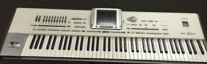 Korg Pa2XPRO Keyboard Synthesizer