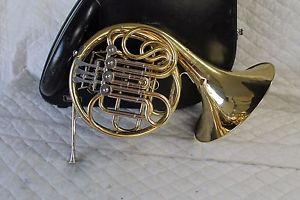 Yamaha YHR567 (YHR-567) Double French Horn