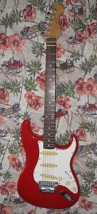 Fender Made in Japan E Series Stratocaster Strat Red System III Squier Guitar