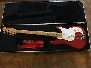 Fender Bullet Deluxe B-34 Electric Bass Guitar USA w/ Case