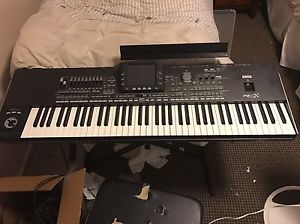 Korg Pa3X 76 Keyboard Synthesizer With $250 Case
