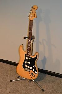 1977-78 Vintage Fender Stratocaster USA, Natural with case
