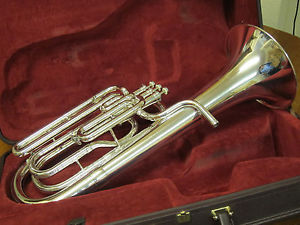 Besson International BE757 B flat baritone (silver)