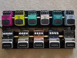 Pedaltrain Custom Board/Rig with 11 Foot Pedals including Distortion, Delay
