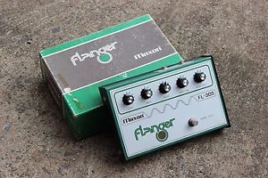 1970's Maxon FL-305 Flanger MIJ Japan Vintage Effects Pedal w/Box