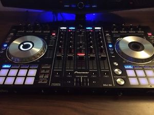 Pioneer DDJ-SX Digital DJ Controller