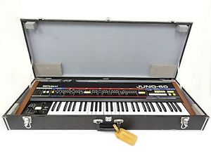 Roland JUNO-60 Vintage Analog Synthesizer w/ Hard Case Classic JU-60 106 Nice