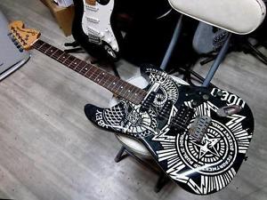 Squier by Fender OBEY Graphic Stratocaster Shepard Fairey Designed E-Guitar