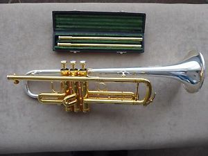 2016 gold-plated Thein Bb MH One trumpet with leather case and 4 leadpipes.
