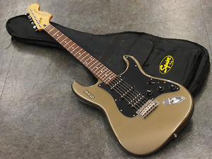 Squier 2005 Electric Guitar ZONE AKASHI Model Stratocaster [NM] 200 Limited RARE