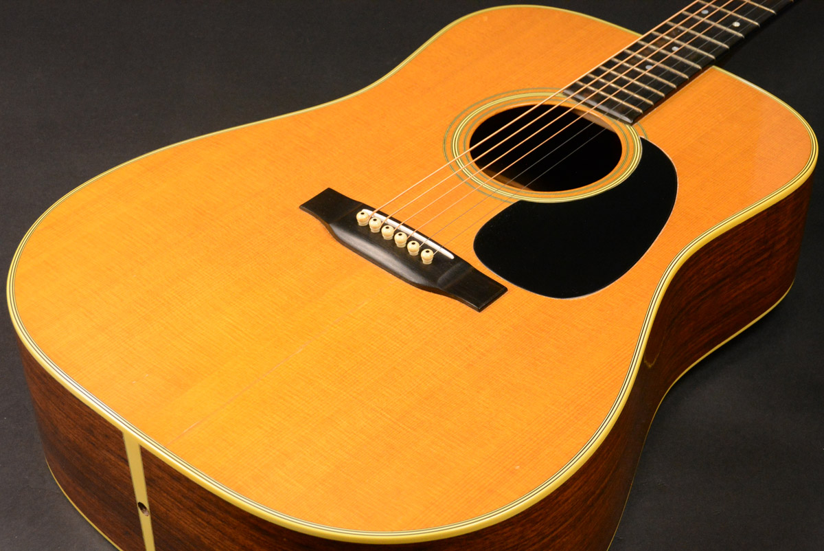 Used Martin D-28 made in 1975 from JAPAN EMS