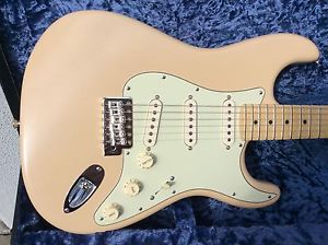 2007 Fender Highway One Stratocaster Honey Blonde Lindy Fralin Pickups