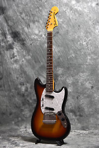 Fender Japan MG69-72 3-Tone Sunburst Electric Guitar [Excellent] w/ Soft Case