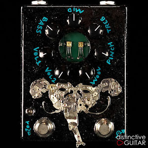 NEW ZVEX EFFECTS NAMM CUSTOM PAINTED WOOLLY MAMMOTH 7 GUITAR / BASS FUZZ PEDAL