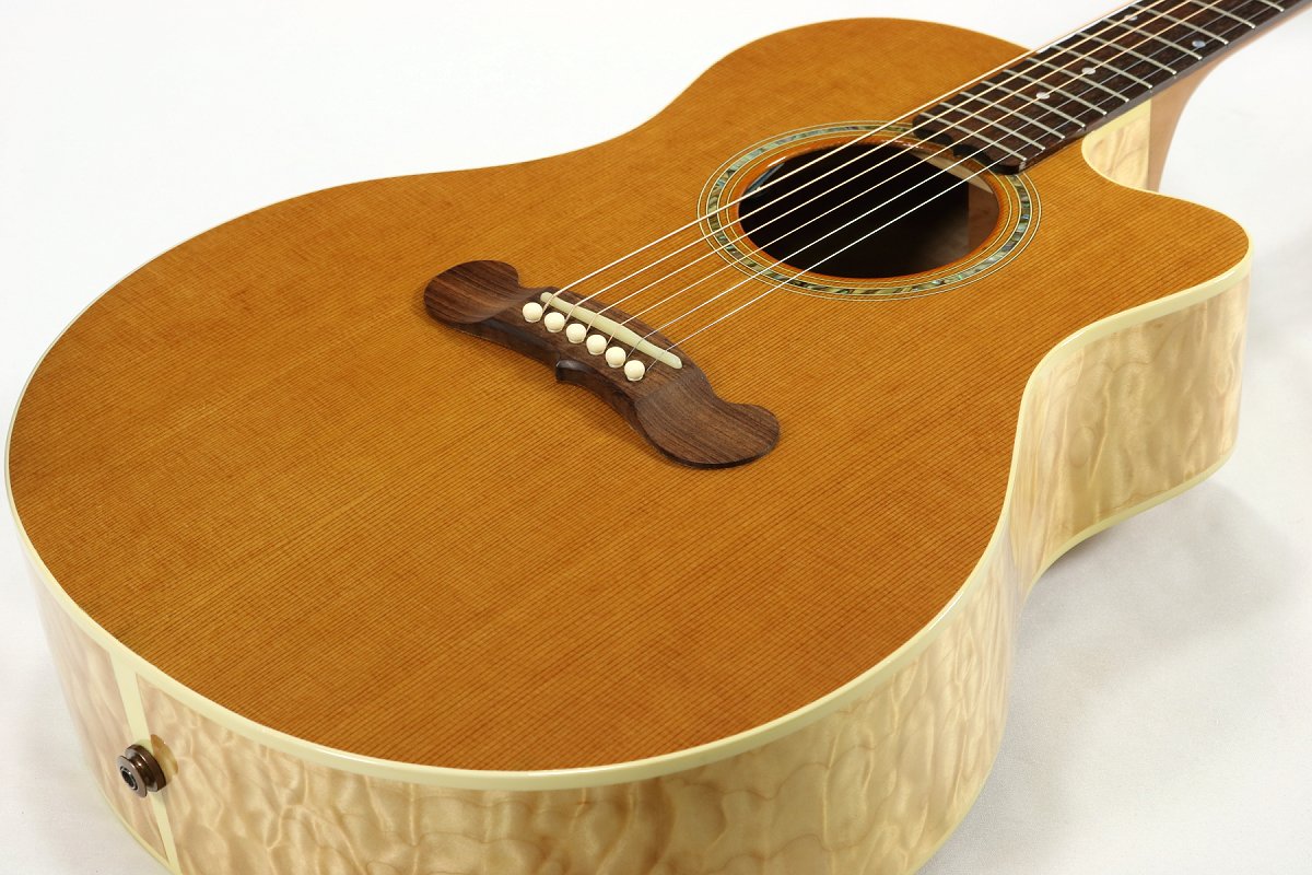 Used Gibson / LC-1 Cascade Gibson from JAPAN EMS