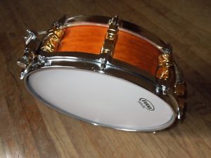 Yamaha Maple Custom 4.5 X 14 Vintage antique Figured MapleFinished Bearings 90's