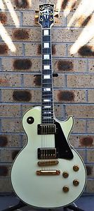 Gibson Les Paul Custom Electric Guitar 2005 Alpine White