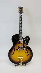 Gibson Custom Shop Byrdland Venetian Cutaway / Vintage Sunburst Electric Guitar