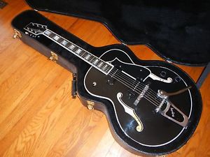 Heritage H-575 Non-Cutaway Guitar with Lollar P-90s & Bigsby