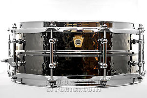 Ludwig Black Beauty Hammered Snare Drum w/ Tube Lugs 5x14 - LB416KT