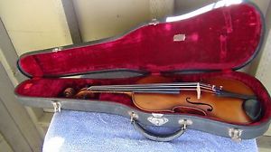 1937 Otto Schmid violin in excellent condition for its age