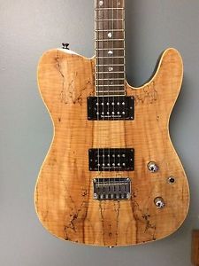 Fender Special Edition Custom Telecaster Spalted Maple HH Electric Guitar w/case