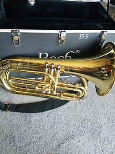 Bach B1106 Brass Marching Baritone W/case & Mouthpiece 