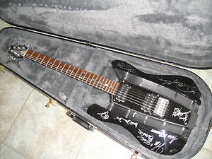 RARE...ONE-OF-A-KIND! RKS GUITAR ...SIGNED BY SKUNK BAXTER, DAVE MASON, T.ZIGZAG