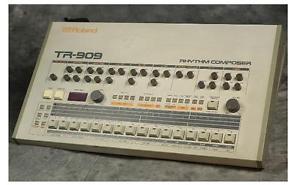 Roland TR-909 used working fully Rare JAPAN