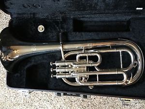Yamaha 602 Pro Tenor Horn, extremely lightly used