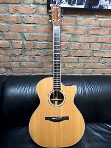 2012 Eastman AC 422 CE Acoustic Guitar