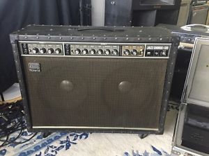 Vintage Roland Jazz Chorus JC-120 2x12 Guitar / keyboard amplifier amp