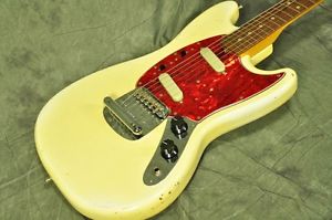 Fender 1966 Mustang White Electric Guitar Free Shipping