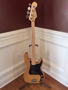 1978 Fender Precision fretless bass - in great shape!