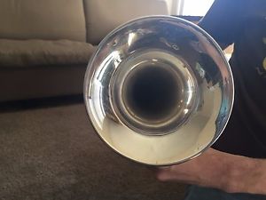 Bach B-flat trumpet model 37