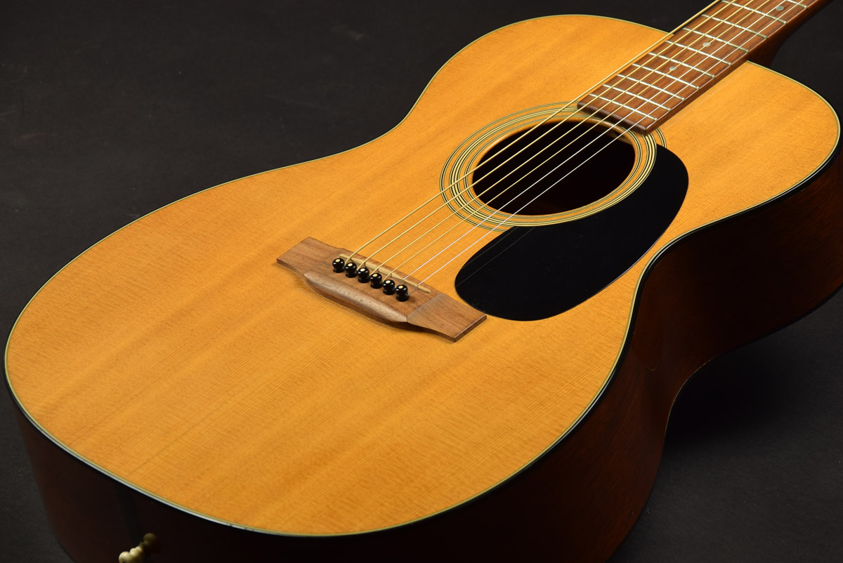 Used C.F.Martin / OOO-18AJ made 1998 from JAPAN EMS