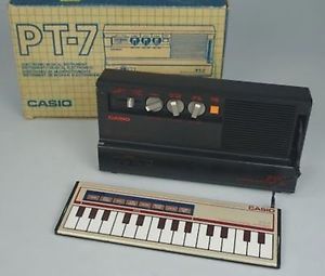 CASIO PT-7 - RARE COLLECTOR'S KEYBOARD SYNTHETIZER ELECTRONIC MUSICAL INSTRUMENT