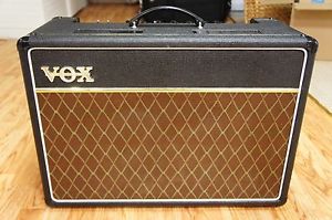 VOX AC15 Guitar Amp UK