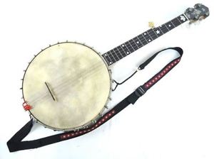 VEGA Fairbanks Short neck Banjo, regular condition with hard case