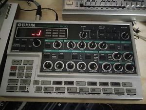 yamaha dx200 DX 200 synthetizers