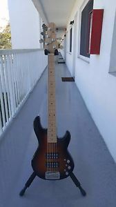 USA G&L L 2500 5 String
