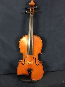 1970 Benjamin F Harrison Violin. One Owner. Excellent Condition. With Paperwork.