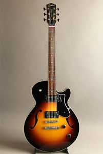 Godin Montreal Premium Sunburst 2013 Semi Acoustic E-Guitar Free Shipping